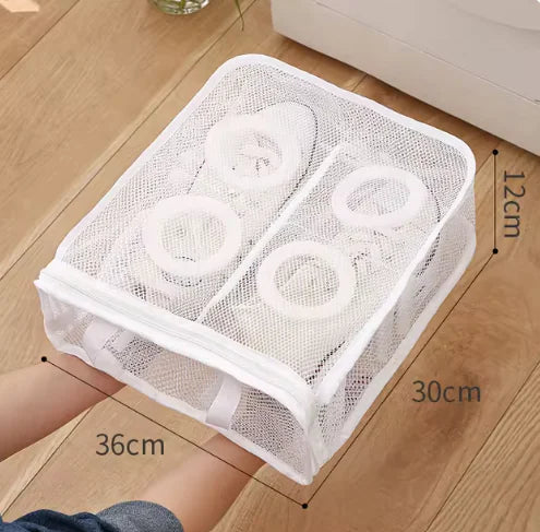 Trendy-Shoe Shield Wash Bag.